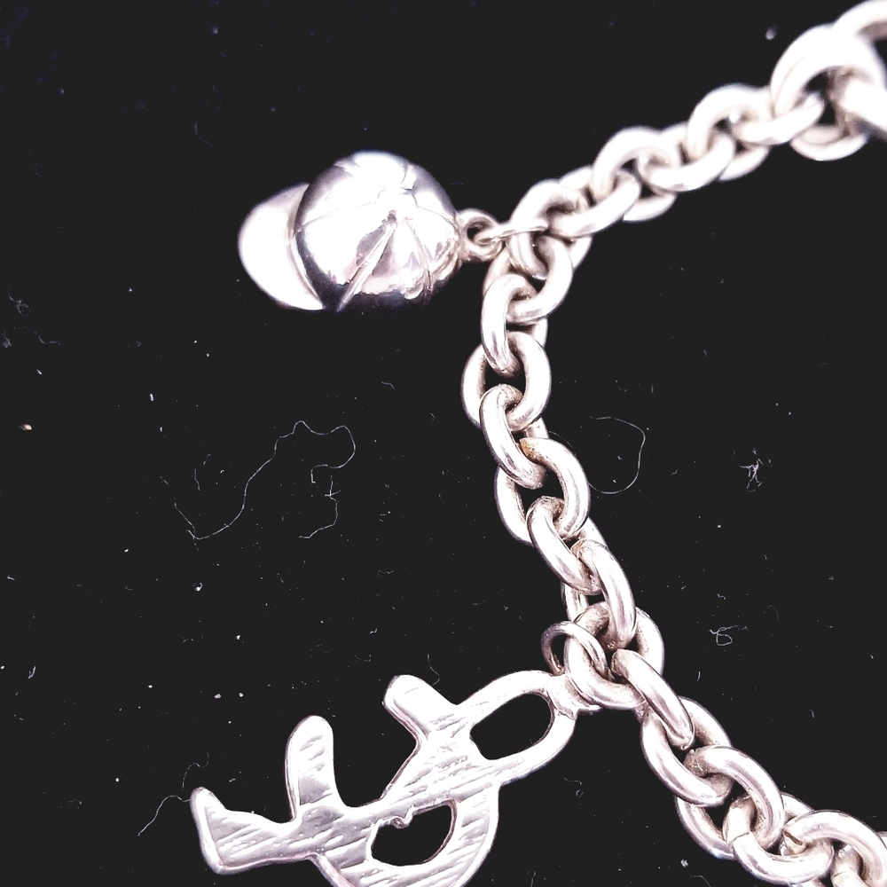 Horse Lovers Silver Plated Charm Bracelet with Equestrian Theme. - Picture 3 of 3